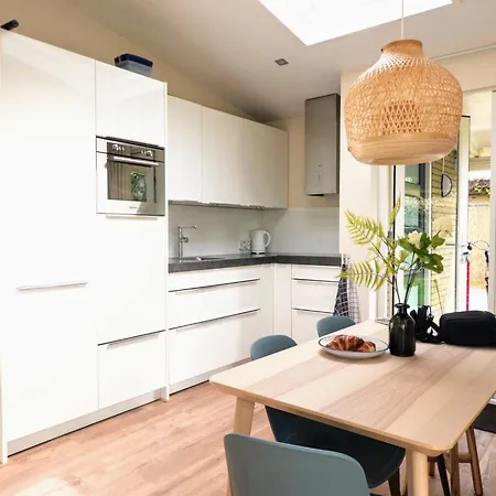 Holiday home In Sint Maartenszee Near Sint Maartensvlotbrug