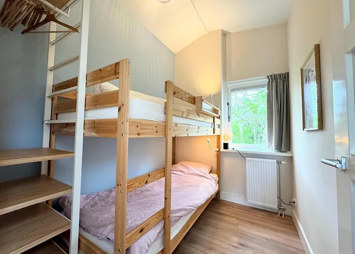 In Sint Maartenszee Near Nyaraló Sint Maartensvlotbrug